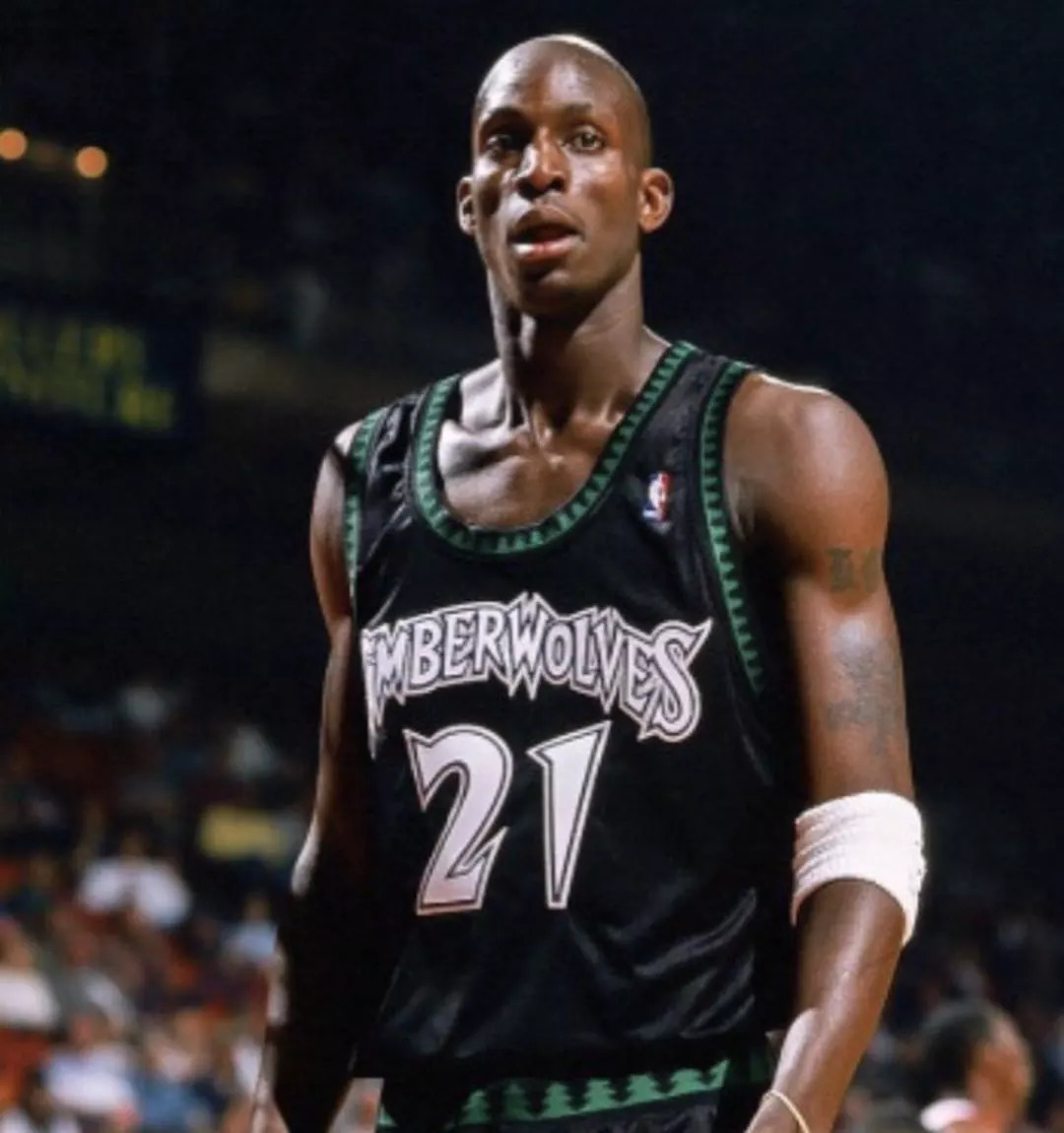 包含赛后明尼苏达森林狼调整名单以备欧联;队长鼓劲环节打磨;媒体盛赞;高层口径保持一致的词条 包含赛后明尼苏达森林狼调整名单以备欧联;队长鼓劲环节打磨;媒体盛赞;高层口径保持一致的词条