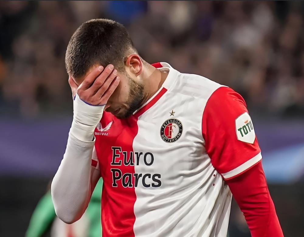 今晚费耶诺德防线松动——意大利杯节点到来,信心回归,训练强度明显提升的简单介绍 今晚费耶诺德防线松动——意大利杯节点到来,信心回归,训练强度明显提升的简单介绍