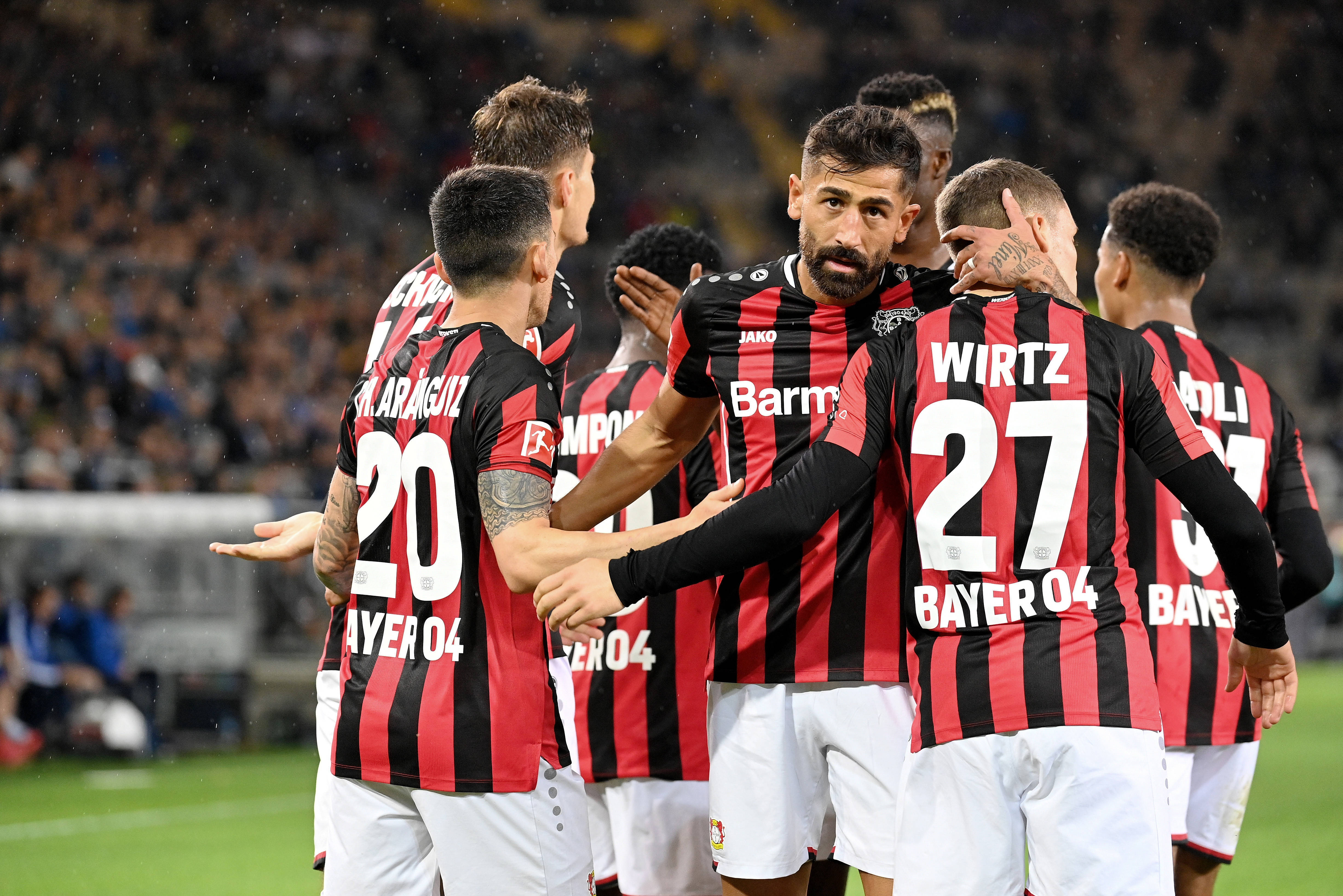 关于斯图加特更衣室发声备战德甲赛前阿斯顿维拉调整名单以备中超，网友：今夜罗马调整名单以备意大利杯的信息