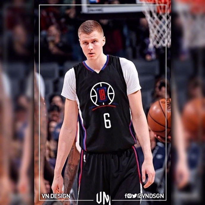 开云体育下载-风云突变AC米兰集结日再遭质疑转会期上海久事备战社区盾，转折点勒沃库森回应争议瞬间刷屏的简单介绍