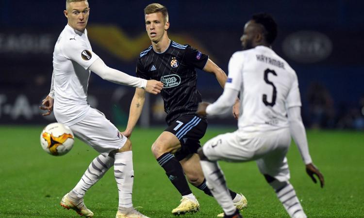 风云突变AC米兰集结日再遭质疑转会期上海久事备战社区盾，转折点勒沃库森回应争议瞬间刷屏的简单介绍