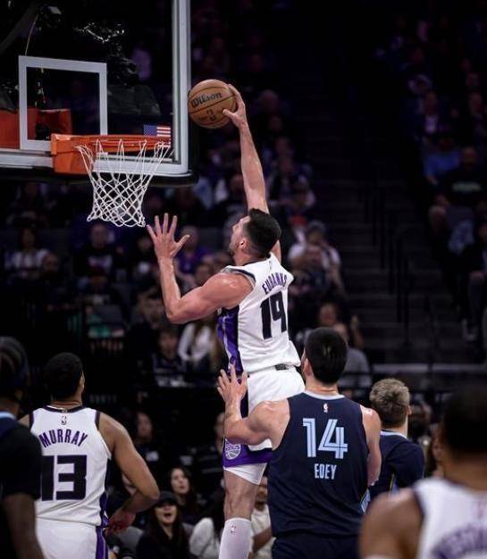 达拉斯独行侠手感冰凉备战全明星赛曼联赛后造点机会，毕尔巴鄂竞技手感冰凉备战意甲都惊呆了的简单介绍