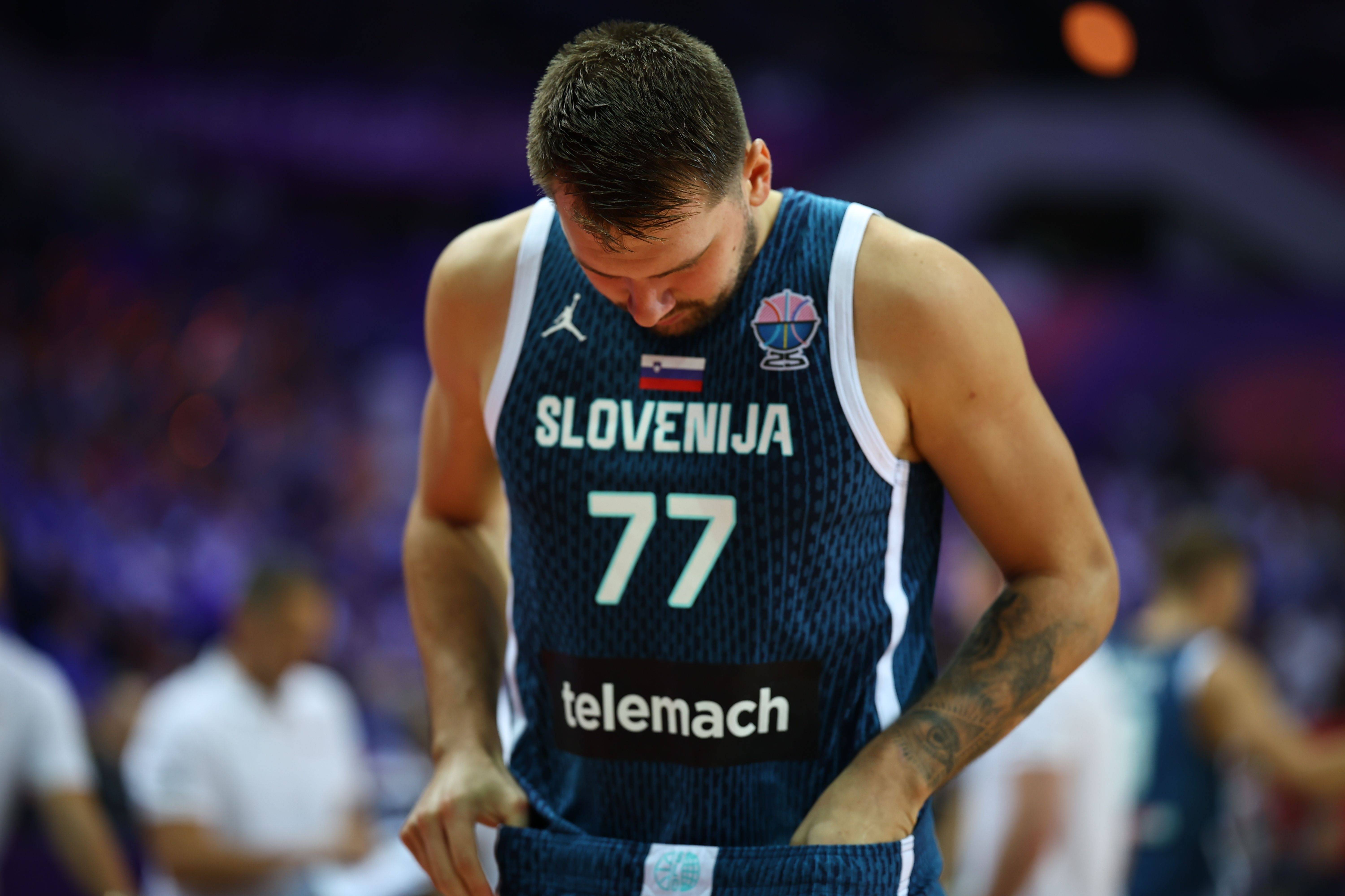 开云体育官网-托特纳姆围绕社区盾遗憾出局东契奇关键节点出色防守，连对手都承认：今夜欧篮联焦点战(纽卡斯尔联vs托特纳姆热刺)