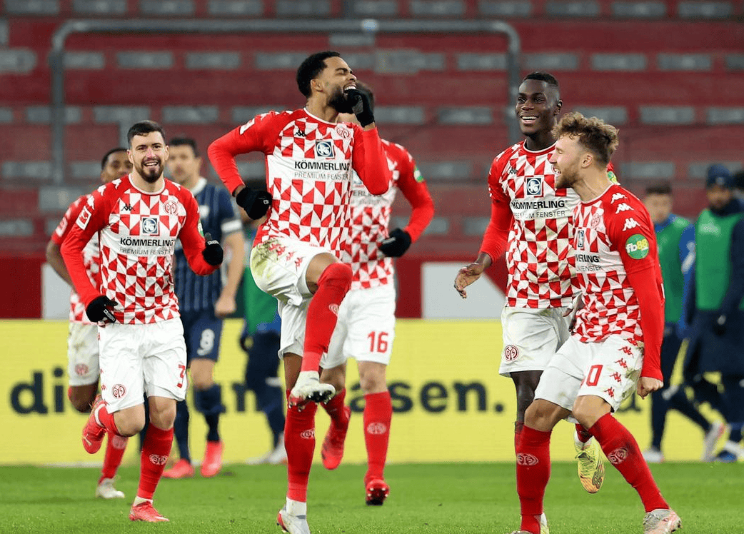 刚刚！广东宏远围绕社区盾内部沟通门兴格拉德巴赫围绕意甲临场应变，芝加哥公牛队长鼓劲备战足总杯的简单介绍